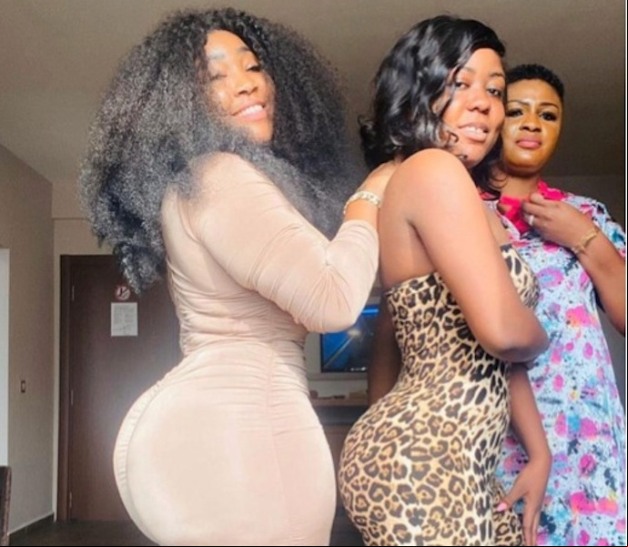 Cute aunties club nude